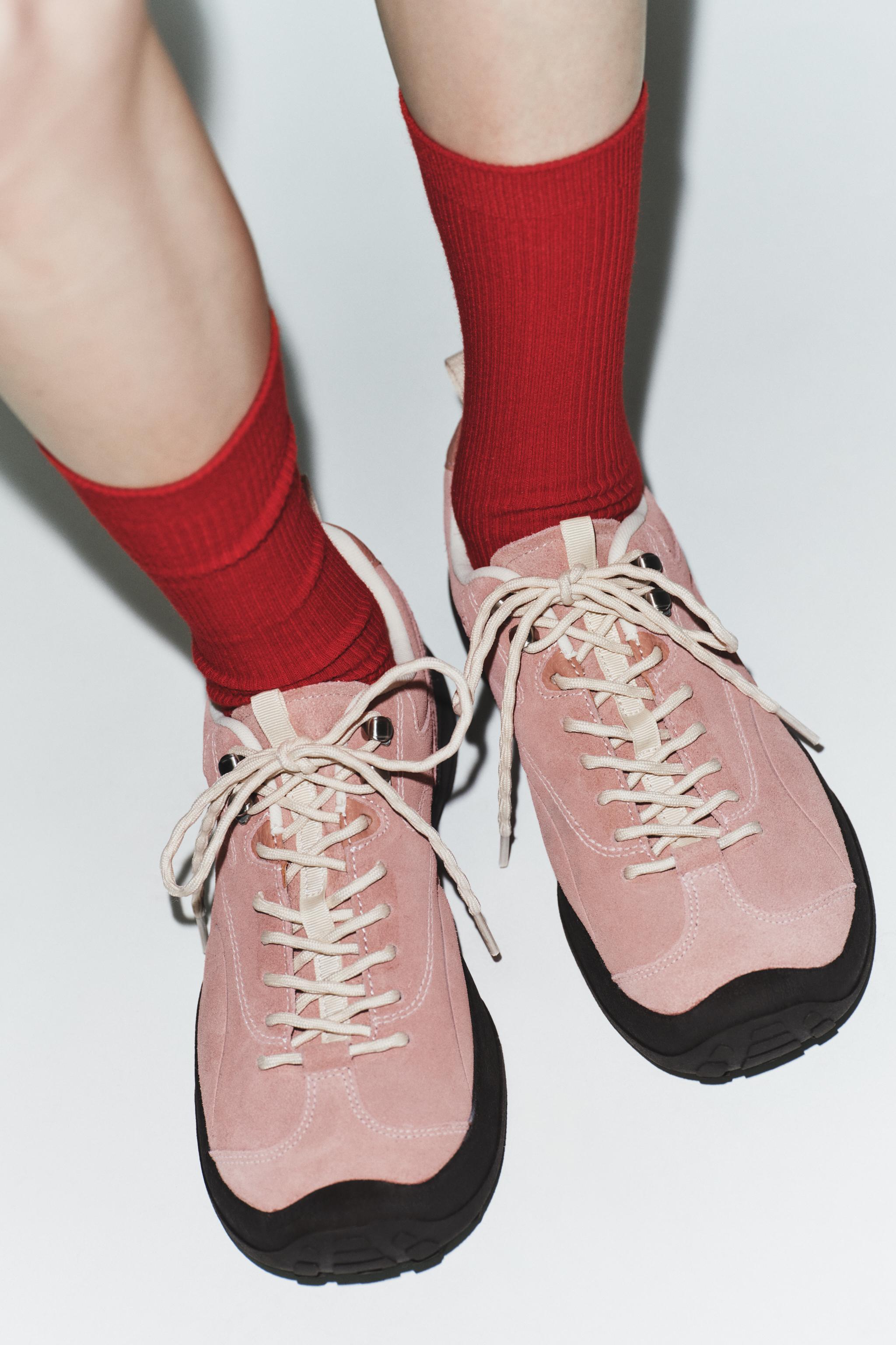 LEATHER TREKKING SNEAKERS